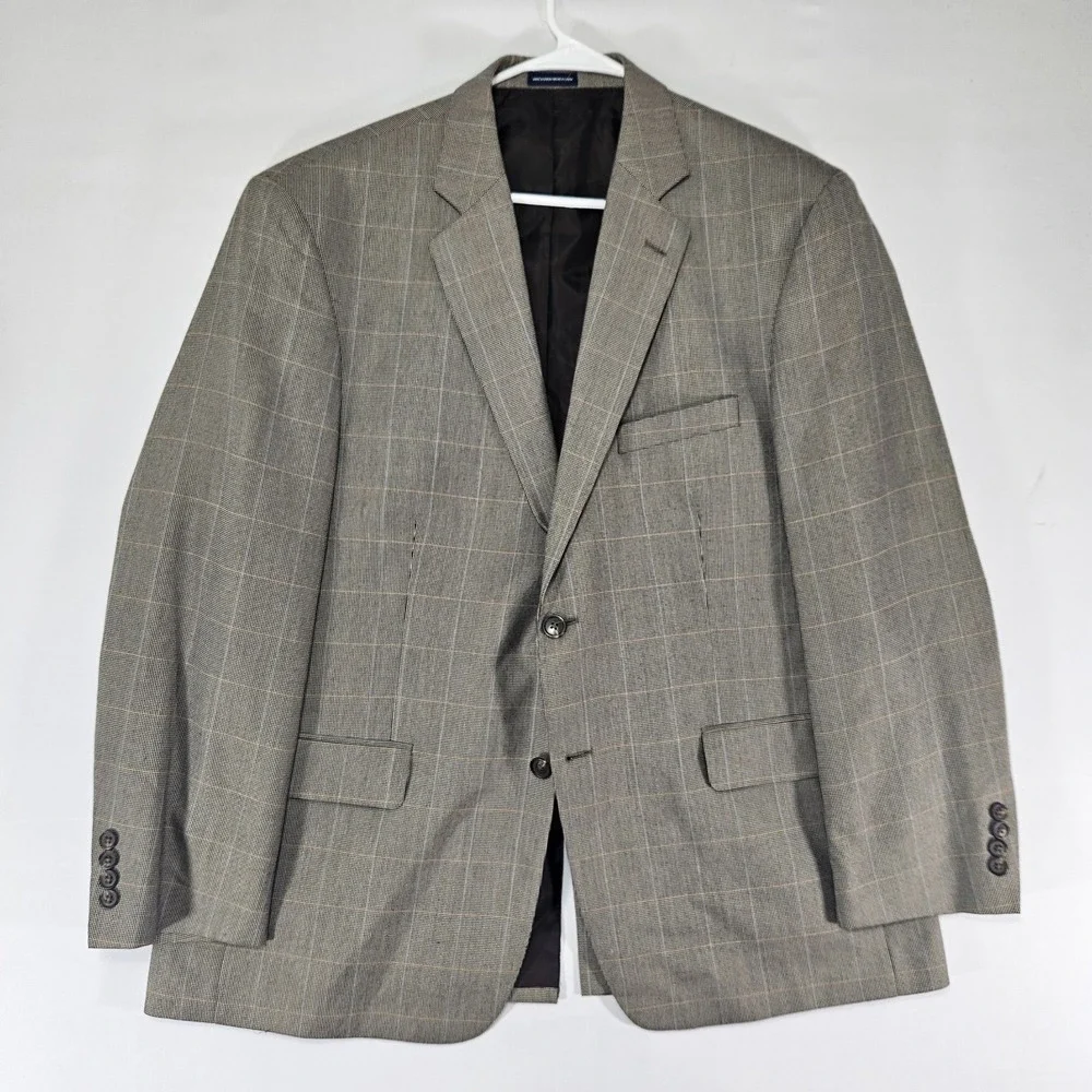 Stafford Essentials Mens Sport Coat Blazer Two Button Brown Plaid Poly Blend 44R